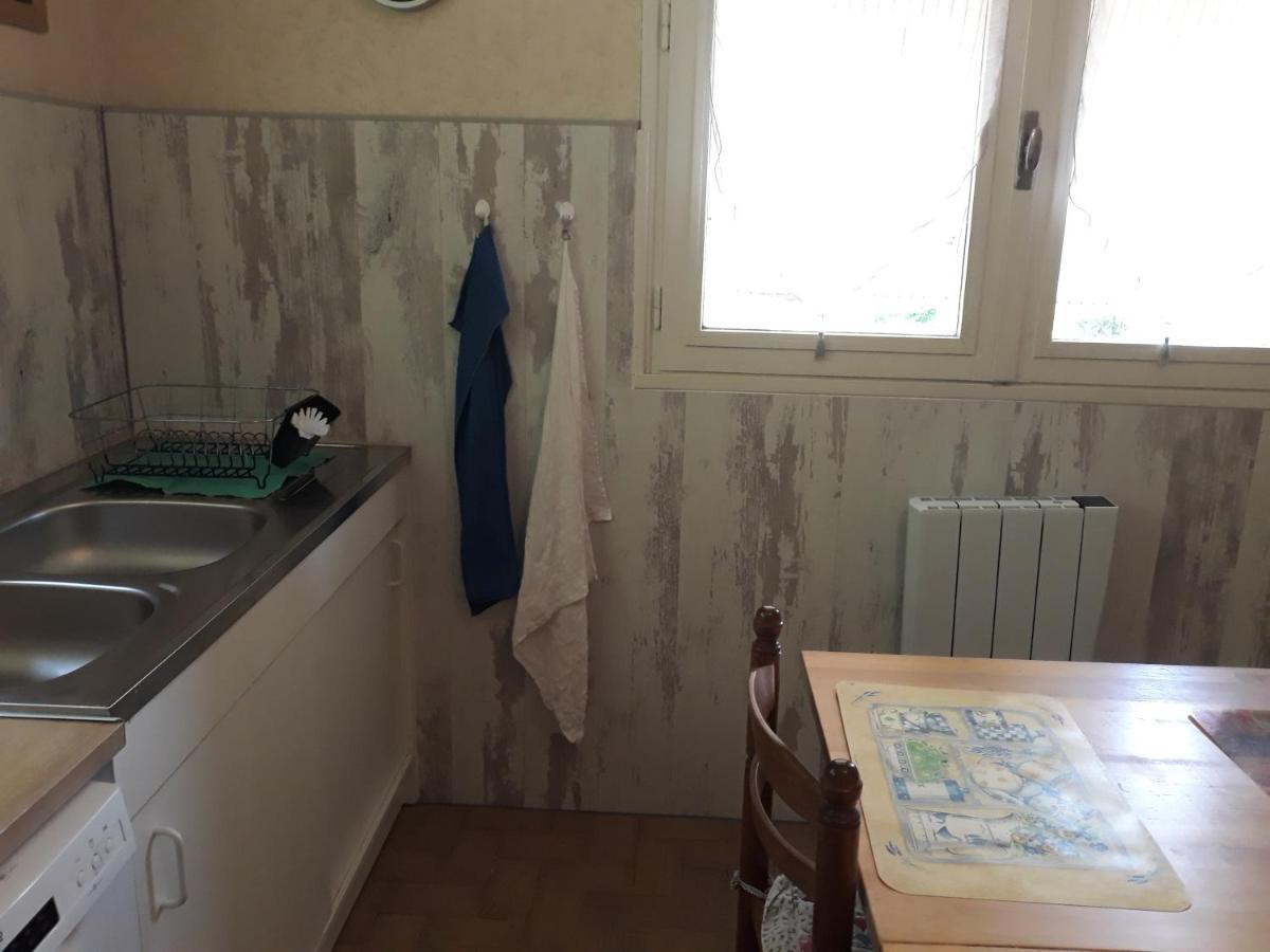 Chez Fabienne Th Apartamento Boussens  Exterior foto